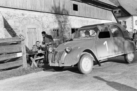 Rudolf Smoliner – Citroen 2 CV.