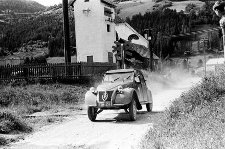 Rudolf Smoliner – Citroen 2 CV.
