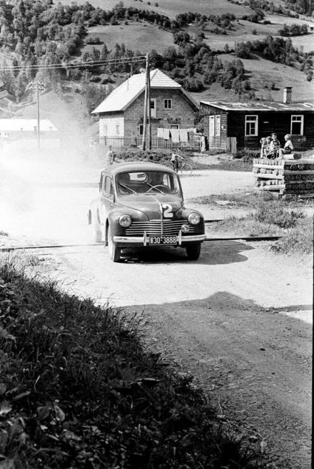 Hans Wencher – Renault 4 CV.