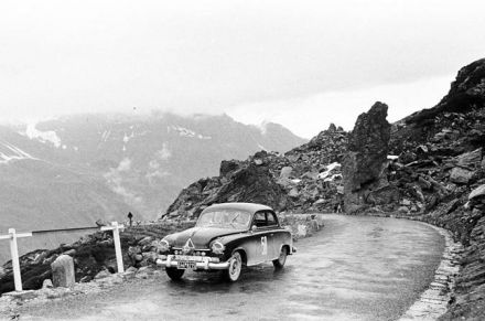 Theodor von Harlessem – Borgward Hansa.