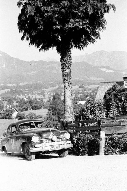 Theodor von Harlessem – Borgward Hansa.