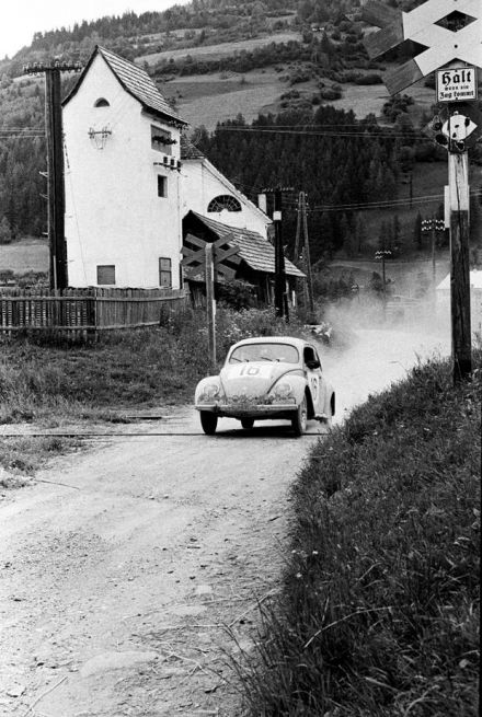 Karlheinz Trettau – VW Beetle.