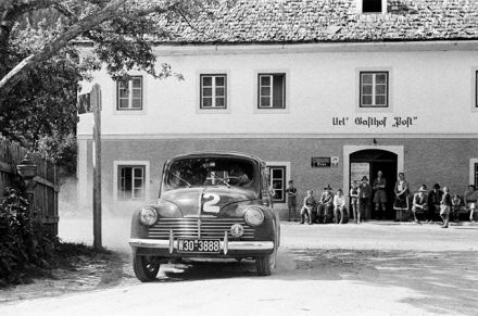 Hans Wencher – Renault 4 CV.