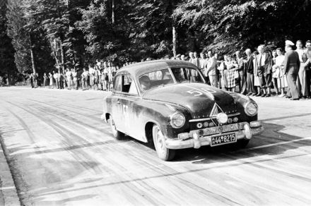 Theodor von Harlessem – Borgward Hansa.