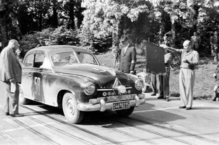 Theodor von Harlessem – Borgward Hansa.