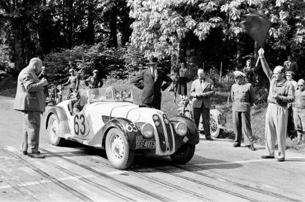 Alexander von Falkenhausen – BMW 328.
