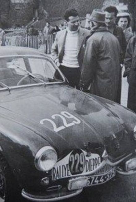 Jean Redele – Renault 4 CV berlinette.