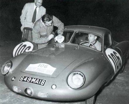 Anselin i Le Chevalier – Renault 4 CV Proto.