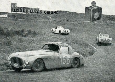J.A.Herzet i L.Bianchi – Jaguar, W.Hörning i K.Schneider – Jaguar XK 120.