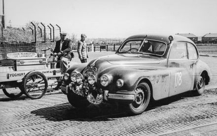 Bill Banks i Michael Porter – Bristol 401.