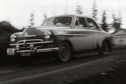 Bjarne Haegeland i Sverre Johanson – Vauxhall Velox.