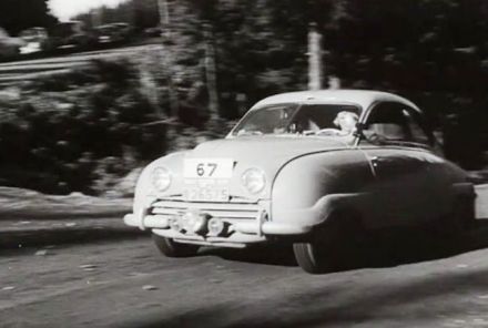 Greta Molander i Helga Lundberg – Saab 92.