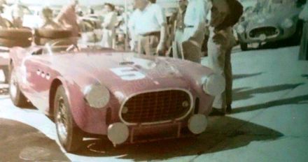 Jim Kimberly i Marshall Lewis – Ferrari 225 S.