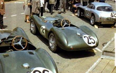 Nr.25. Reg Parnell i Peter Collins – Aston Martin DB3S, nr.48. Mario Damonte i Pierre Louis Dreyus “Helde” – Osca MT4.
