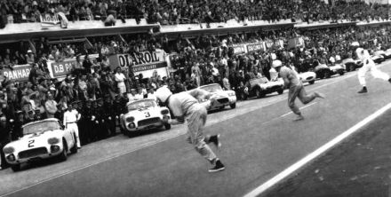 Phil Walters i John Fitch – Cunningham C5R Chrysler, Charles Moran i John Gordon Bennett – Cunningham C4RK Chrysler.