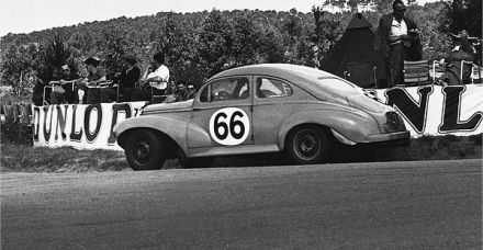 Alexandre Constantin i Michel Arnaud – Peugeot 203 Constantin.