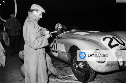 Roger Laurent i Charles de Tornaco – Jaguar C-type.