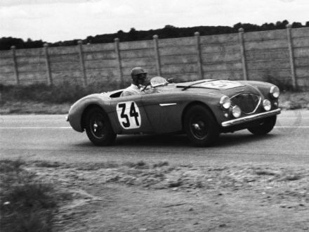 Johnny Lockett i Maurice Gatsonides – Austin Healey 100.