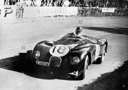 Tony Rolt i Duncan Hamilton – Jaguar C-type.