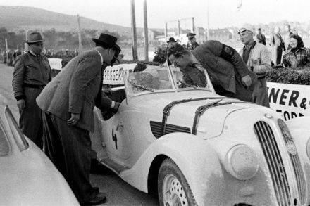 Jaroslav Havlicek – BMW 320.