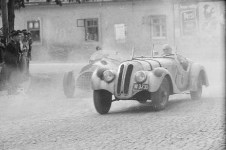 Henry A.Bohdal – BMW 328.
