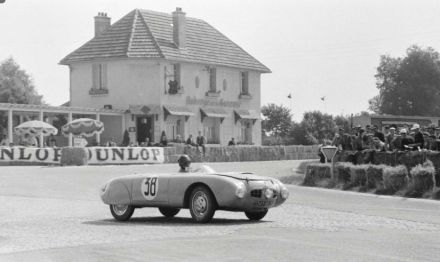 Georges Trouis i Robert Barbey – D.B.HBR Panhard.
