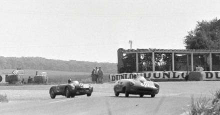 Pierre Flahault i Eugene Dussous, Yvonne Simon i Jean Hemard – Monopole Panhardy X85.