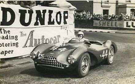 Reg Parnell – Aston Martin DB3S.