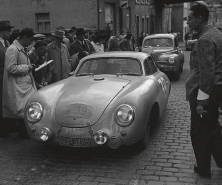 Gilberte Thirion i Ingeborg Polensky – Porsche 356 SL.