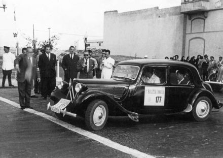 Pedro J.Barber Ortega – Citroen BL 11.