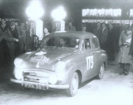 Kemsley i Fotheringham-Parker – Sunbeam Talbot 90.