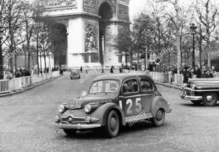 Poidebard i Schollemann – Dyna Panhard.