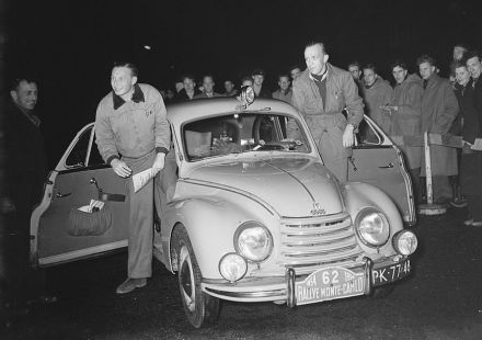 Greeve i Eschauzier – DKW 900.