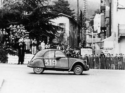 Michel Barbier i Jacques Duvey – Citroen 2CV A.