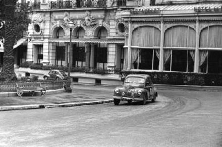 de Ridder i Kalb – Peugeot 203.