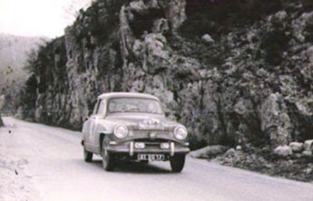 Michele Dore i Rumolo – Simca Aronde.