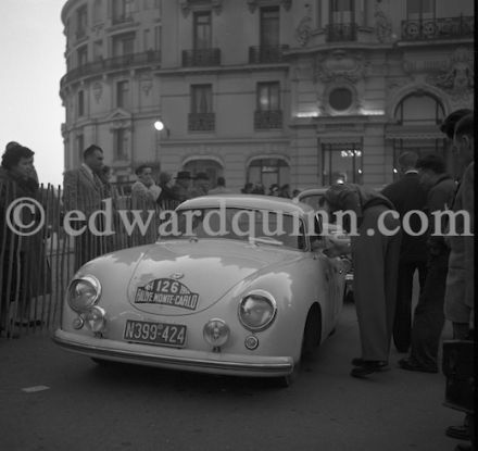 Moebius i Bouchard – Porsche 356 / 1100.