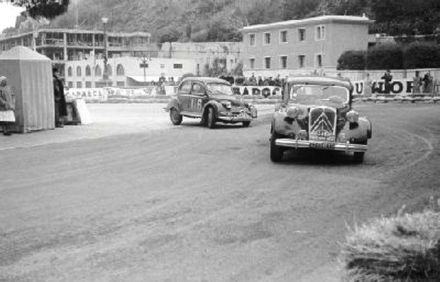 Parucci i Martin – Panhard Dyna.