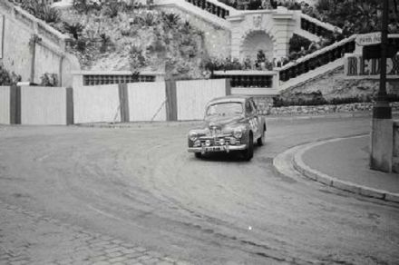 Pierre David i Paul Barbier – Peugeot 203.