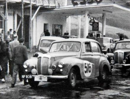 Cyril Corbishley i Johnny Wallwork – Daimler.