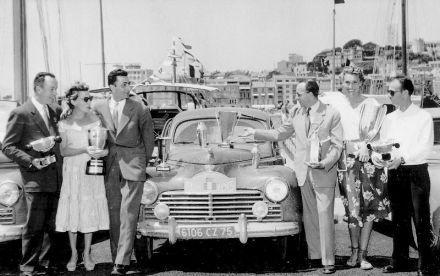 Irene Terray i Regine Gordine – Peugeot 203.