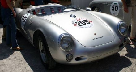 Porsche 550.