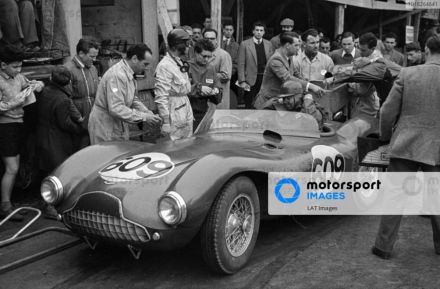 Peter Collins i Pat Griffith - Aston Martin DB3 S.