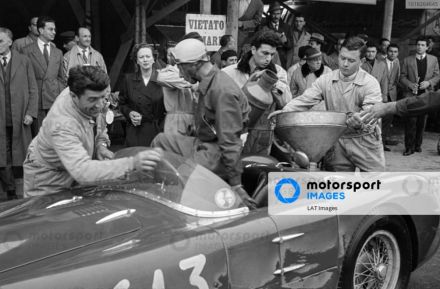 George Abecassis i Denis Jenkinson – HWM Jaguar.