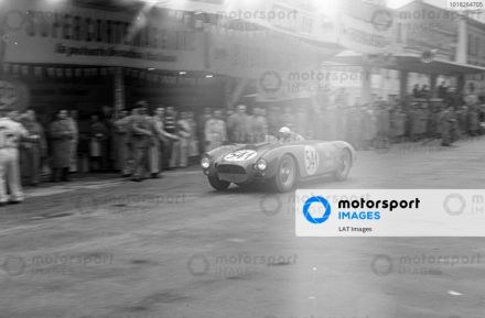 Gino Valenzano - Lancia D24.