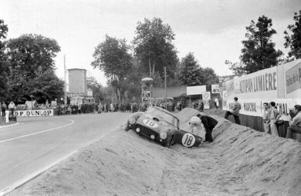 Porfirio Rubirosa i Innocente Baggio – Ferrari 375 MM Berlinetta.