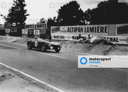 Jose Froilan Gonzales i Maurice Trintignant – Ferrari 375 Plus.