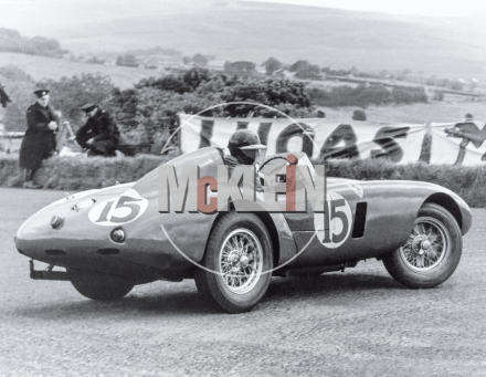 Mike Hawthorn i Maurice Trintignant – Ferrari 750 Monza.