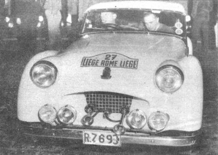 Robert Leidgnes i Freddy Rousselle – Triumph TR 2.
