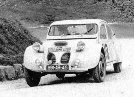 Laurent i Callier – Citroen 2 CV.
